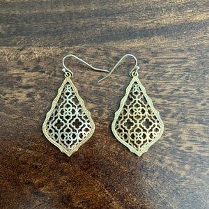 Kendra Scott Addie Earrings